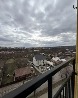 Продається 2-кімнатна квартира