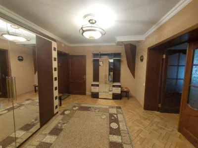 Оренда квартири Ярославський пров. 7/9 в Києві / W-7468918