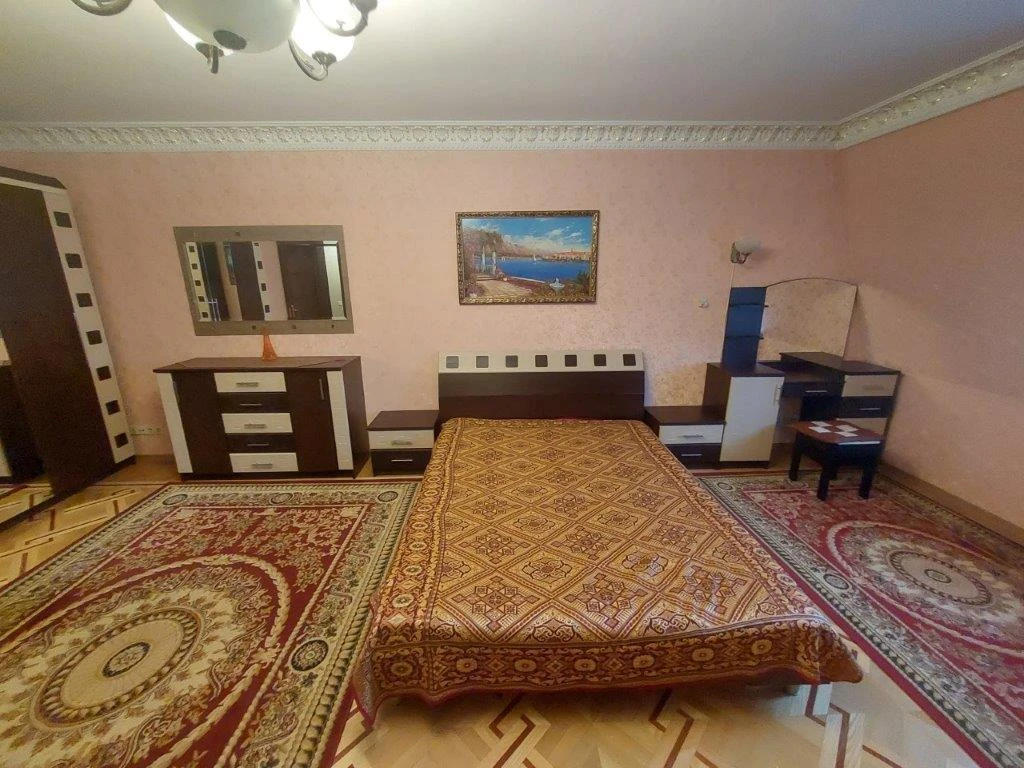 Оренда квартири Ярославський пров. 7/9 в Києві / W-7468918