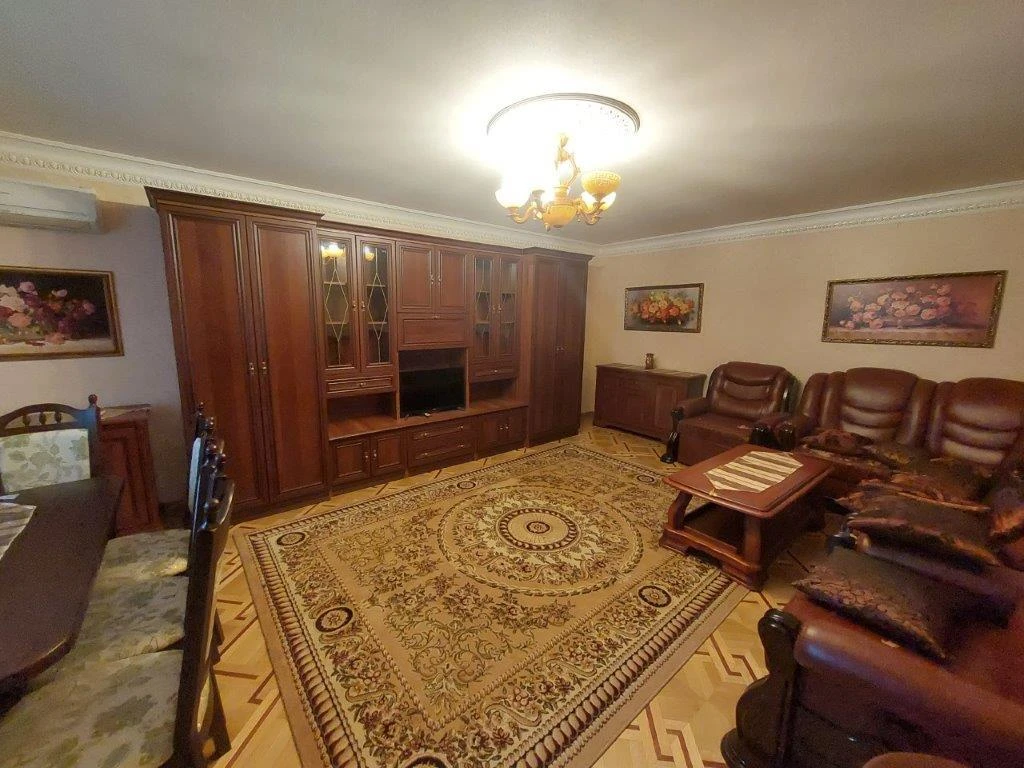 Оренда квартири Ярославський пров. 7/9 в Києві / W-7468918