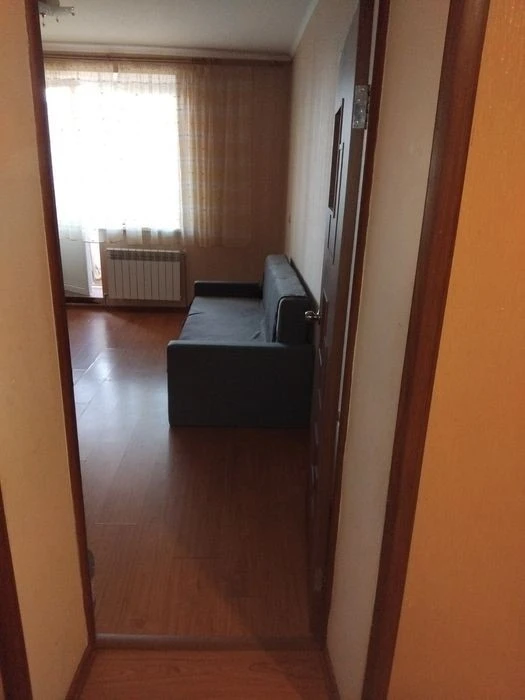 Здається в оренду велика 1к квартира Бориспільська 6