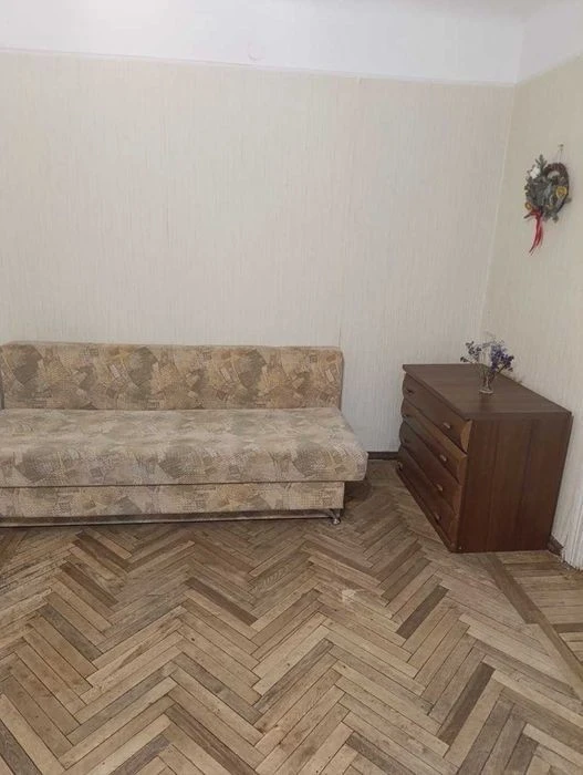 довгострокова оренда 2к квартири вул Білоруська 15/Лук"янівк