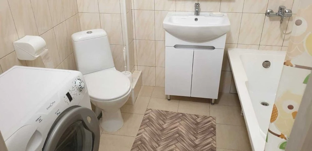 Сдаём 2 ком квартиру ЖК Совские пруды, улица Брожка 70
