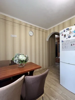 Оренда 2-к квартири біля метро Васильківська, Голосіївський
