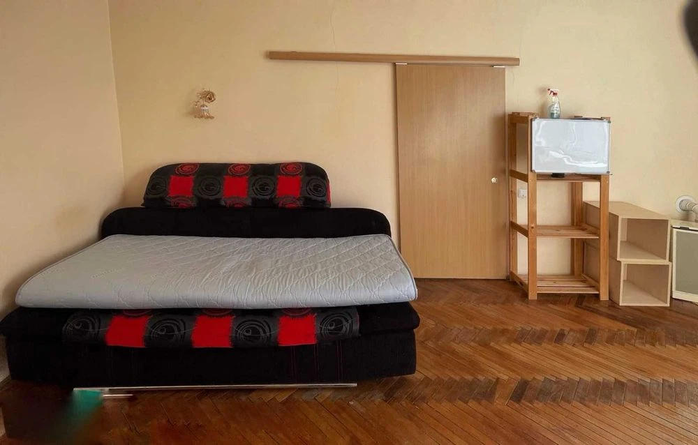 Продаж 1 кімнатна квартира Львів Центр Університет Богдана Л