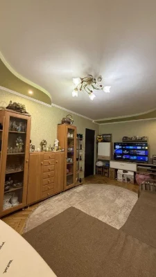 Продаж 3-кімнатної квартири | вул. Наукова, 24