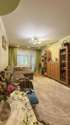 Продаж 3-кімнатної квартири | вул. Наукова, 24