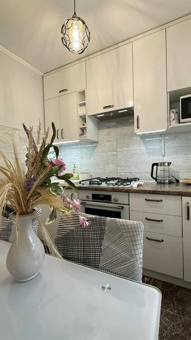 Продаж 3-кімнатної квартири | вул. Наукова, 24