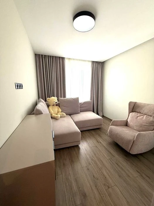 Продаж квартири 68м2 з ремонтом, меблями. Святошинський райо