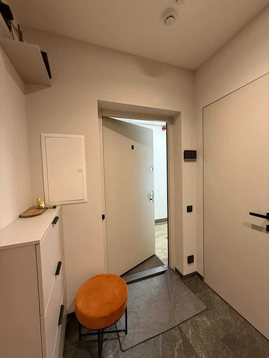 Продаж квартири 68м2 з ремонтом, меблями. Святошинський райо