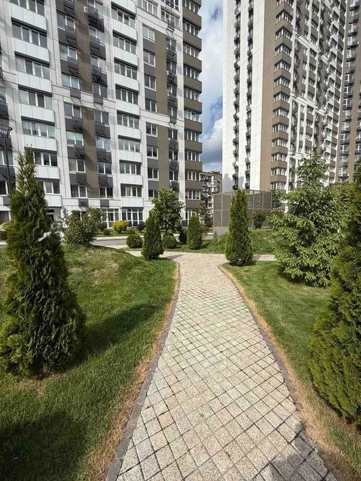 Продаж квартири 68м2 з ремонтом, меблями. Святошинський райо