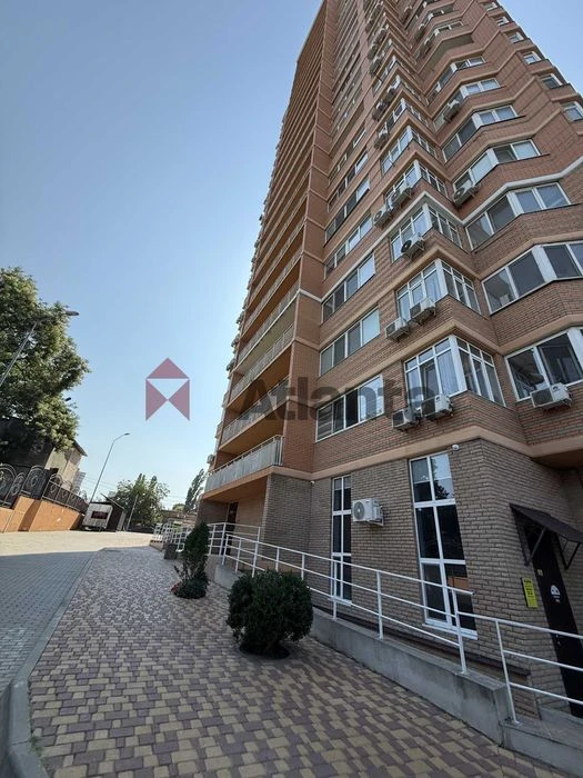 Продается однокомнатная квартира в новом доме.
