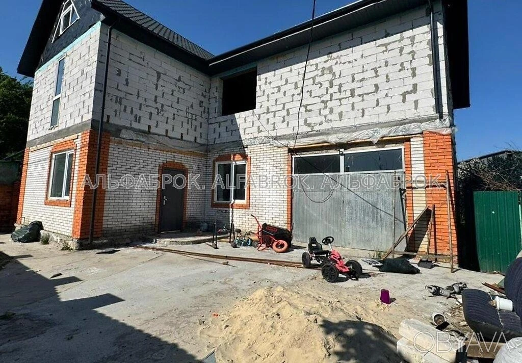 Дом, 220 м.кв.