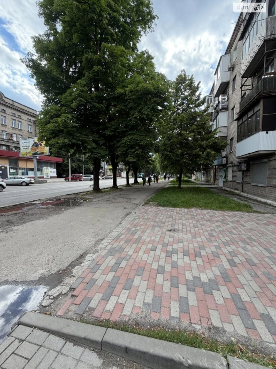 Продаж Квартира Титова