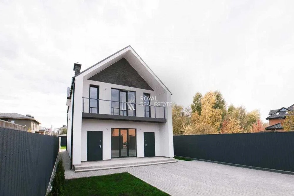 Продаж Будинок Київ 4 кімнати 165 м² 4,5 сотки 2 км до метро