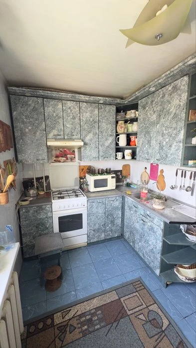 Продам 3к.кв-ру по ул.Космическая 8/9