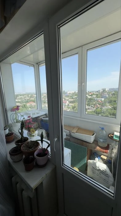 Продам 3к.кв-ру по ул.Космическая 8/9