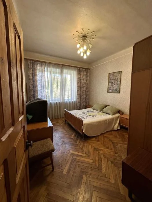 ‼️Центр: Ярослава Мудрого 2хв! Акуратна двушка 51м2, сталінк