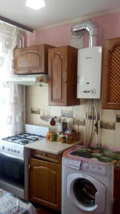 Продам 1-кімнатну квартиру зі зручним плануванням Одеська