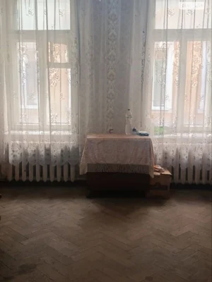 Продаж Квартира Центр