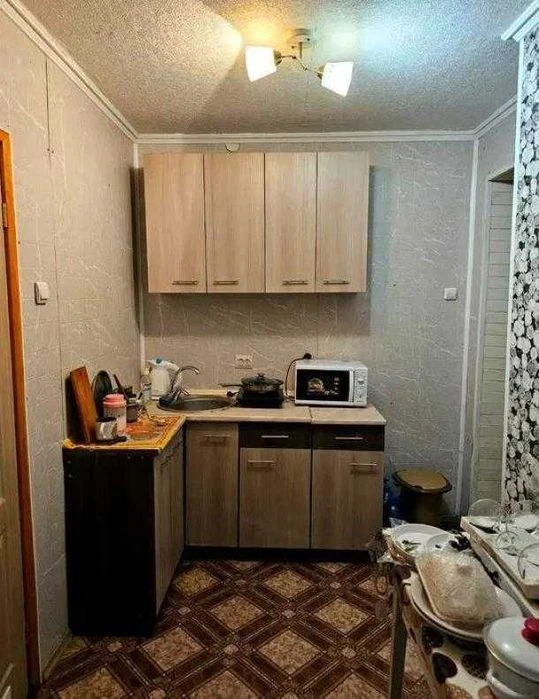 Продам половинку дома на Холодной Горе