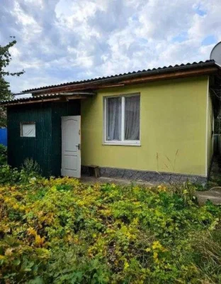 Продам половинку дома на Холодной Горе