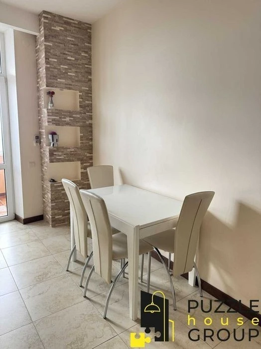 1-room apartment for sale in the center of Kyiv - Lesi Ukrainky Blvd., 7A