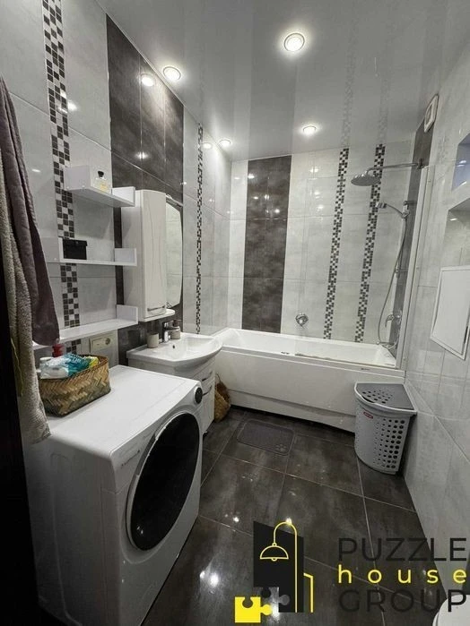 1-room apartment for sale in the center of Kyiv - Lesi Ukrainky Blvd., 7A