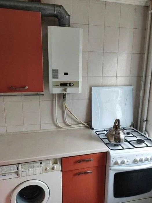 Продам 1-комнатную квартиру с кап.ремонтом на Одесской.