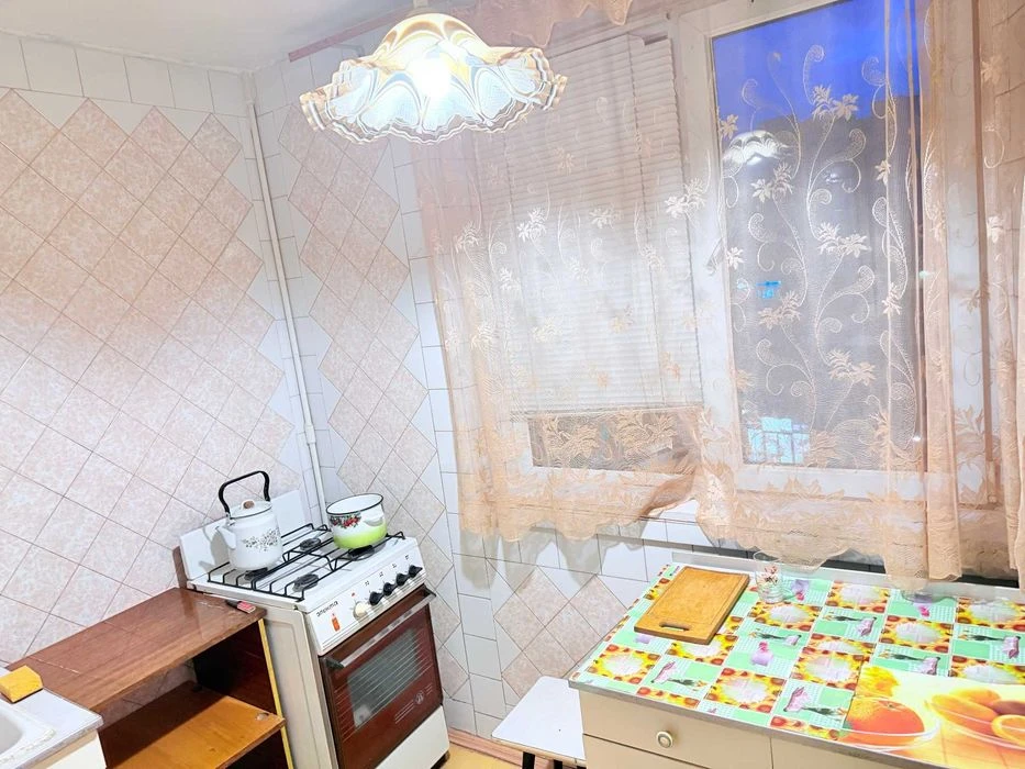 Продам квартиру метро 5 минут г.Харьков Салтовка