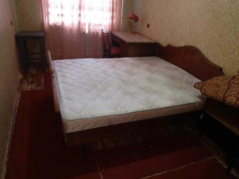 Продам 2 к. кв. 2/5, Новые Дома, улица Каденюка