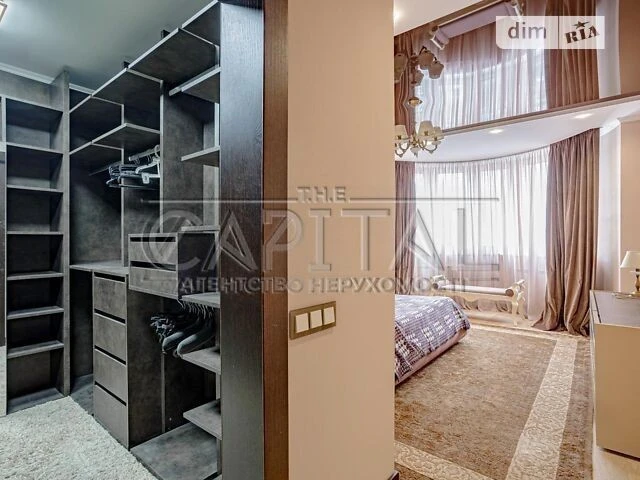Sale of 3-room apartment 150 sq. m on Chavdar Yelyzavety 2 st. • ID