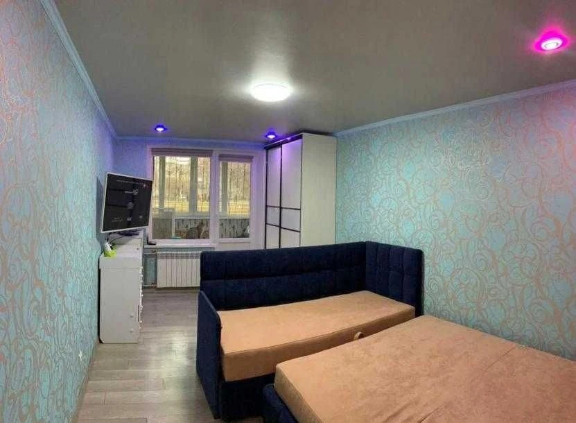 Продаж 1 к кв вул.Гв.Широнінців, 10 хв метро, Салтівка