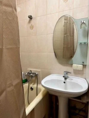 Продам квартиру по ул. Ньютона