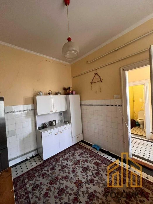 Продаж 2-кімнатної квартири, Центр