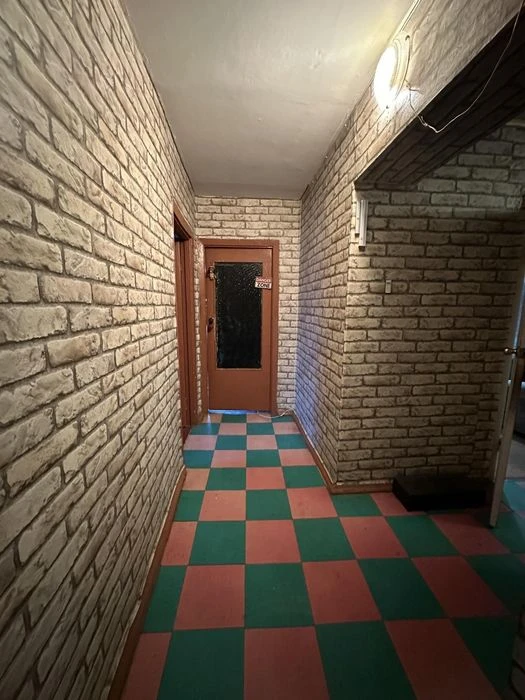Продаж 3 кім , обл. лікарня, шанхай