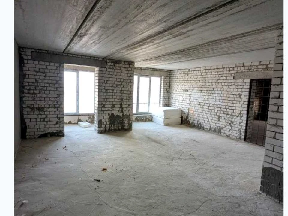 Apartment. Kharkiv, Dniprovska Street.