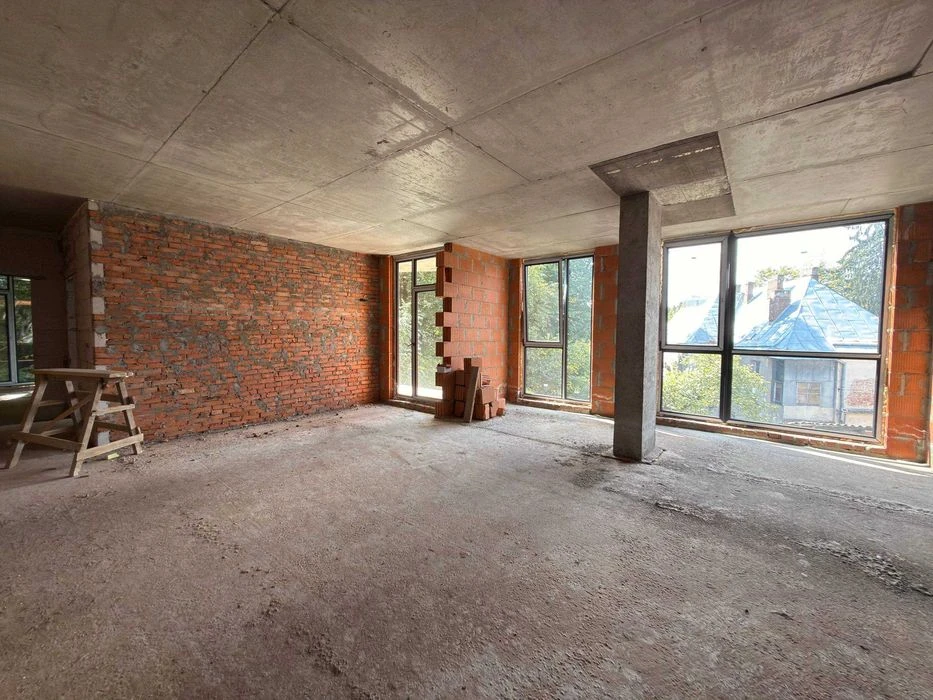 Продаж 2-кімнатної квартири  · вул. Ярославенка, 23А 110 м²