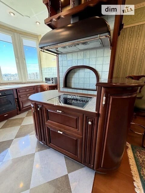 Sale of 4-room apartment 155 sq. m on Volodymyr Ivasyuk Ave. 4