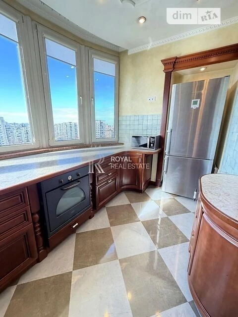 Sale of 4-room apartment 155 sq. m on Volodymyr Ivasyuk Ave. 4