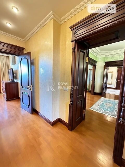 Sale of 4-room apartment 155 sq. m on Volodymyr Ivasyuk Ave. 4