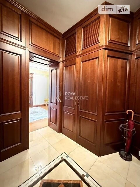 Sale of 4-room apartment 155 sq. m on Volodymyr Ivasyuk Ave. 4