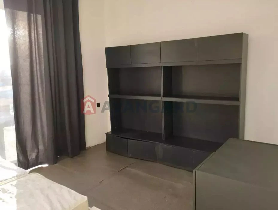 Продам теплий будинок 205м2 з газом та електро, 10 сот. біля