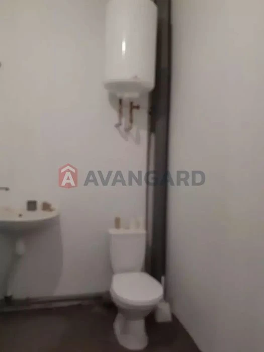 Продам теплий будинок 205м2 з газом та електро, 10 сот. біля