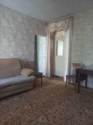 Продається будинок неподалек моря