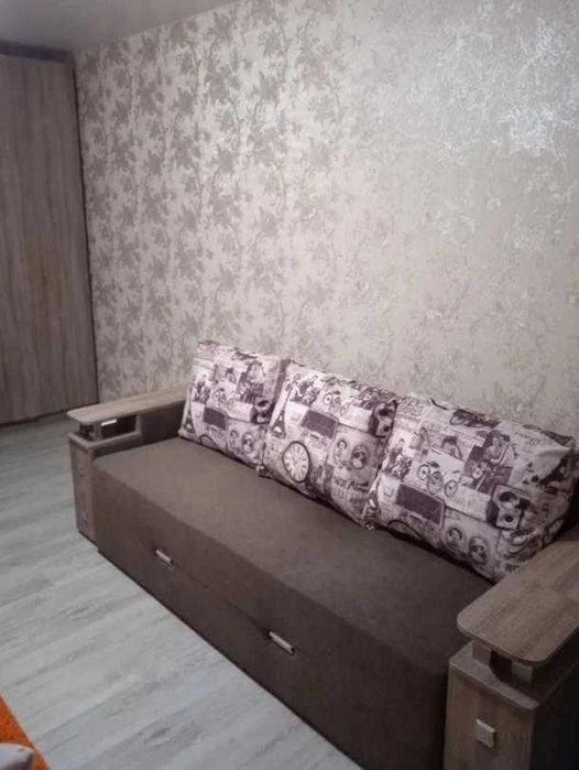 Продам 1 ком.кв. с ремонтом на Новых домах.