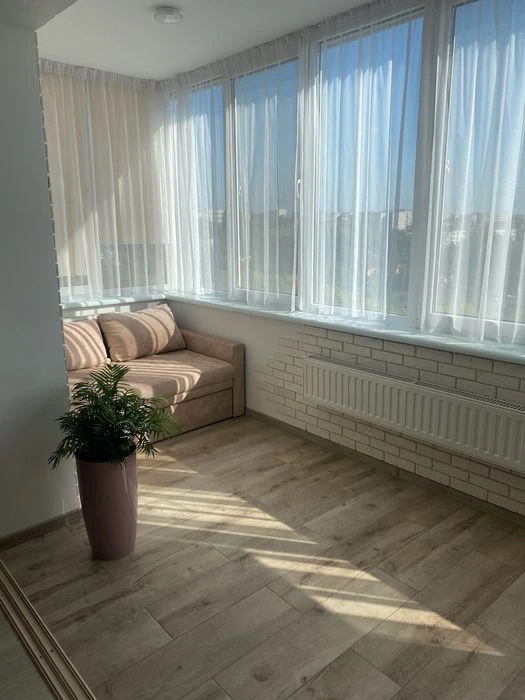 Продам 1 квартиру 64 квм в ЖК Преміум Парк
