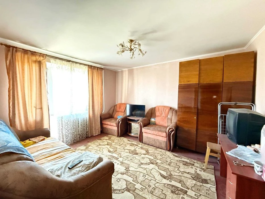 Продаж 1-к квартири пр-т Перемоги, біля ТЦ Мост