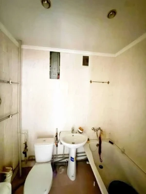 Продаж 1-к квартири пр-т Перемоги, біля ТЦ Мост