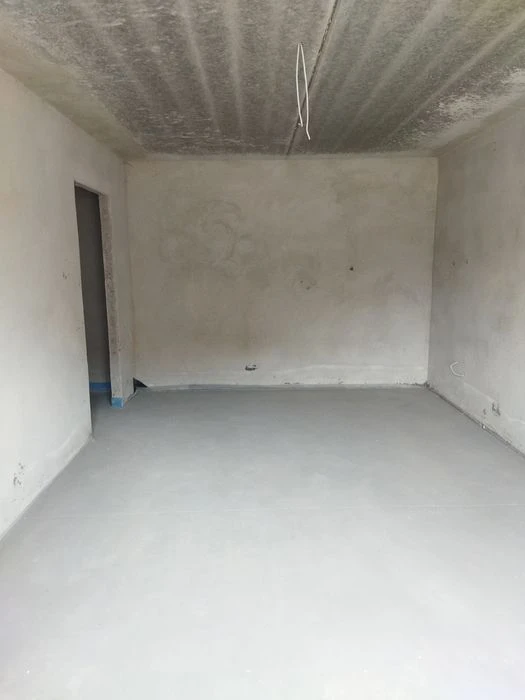 Продається 2 км квартира у новому ЖК по вул.Лучаківського р-